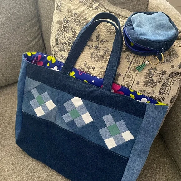 Handmade jean tote bag & matching coin pouch - Picture 12 of 12